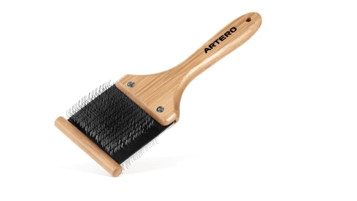 Artero NC Double Sided Flexible Slicker Brush – Large