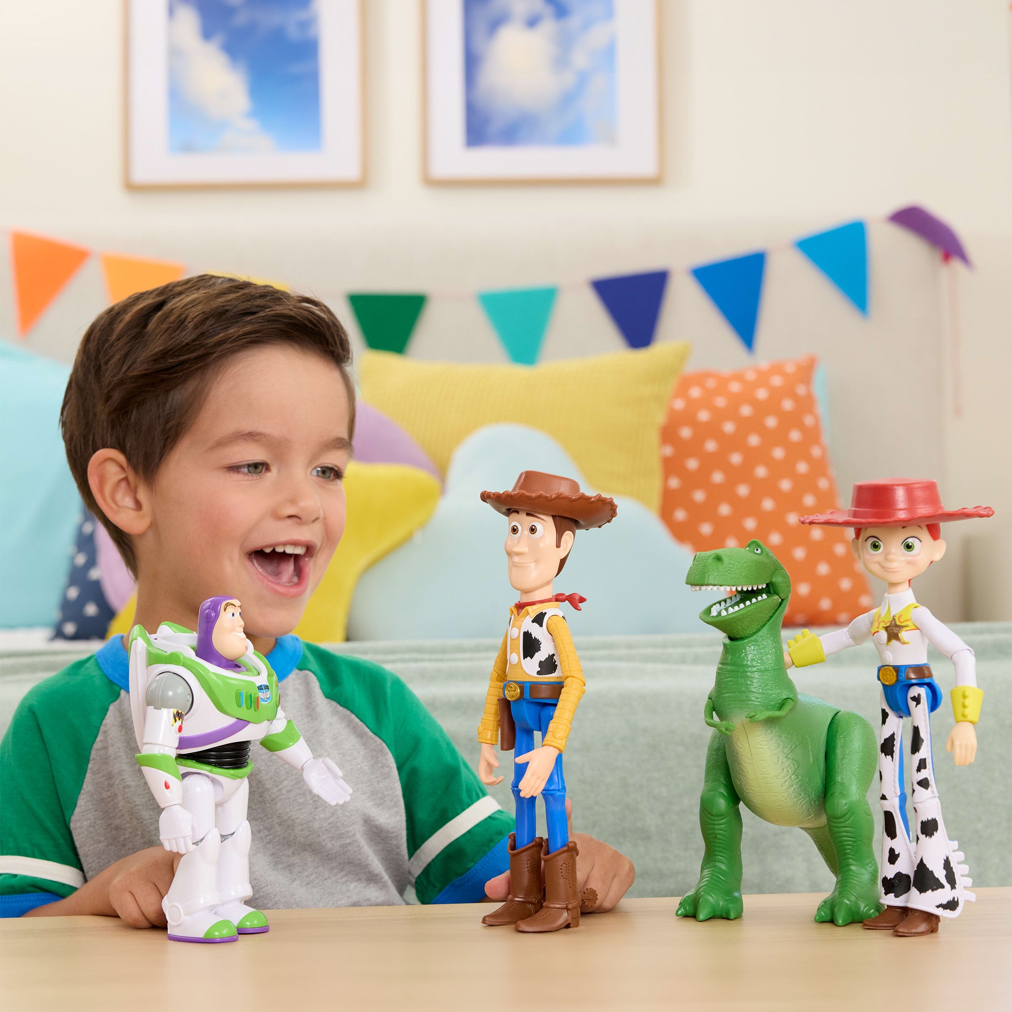 Toy Story 5 Playscale Figures assorted