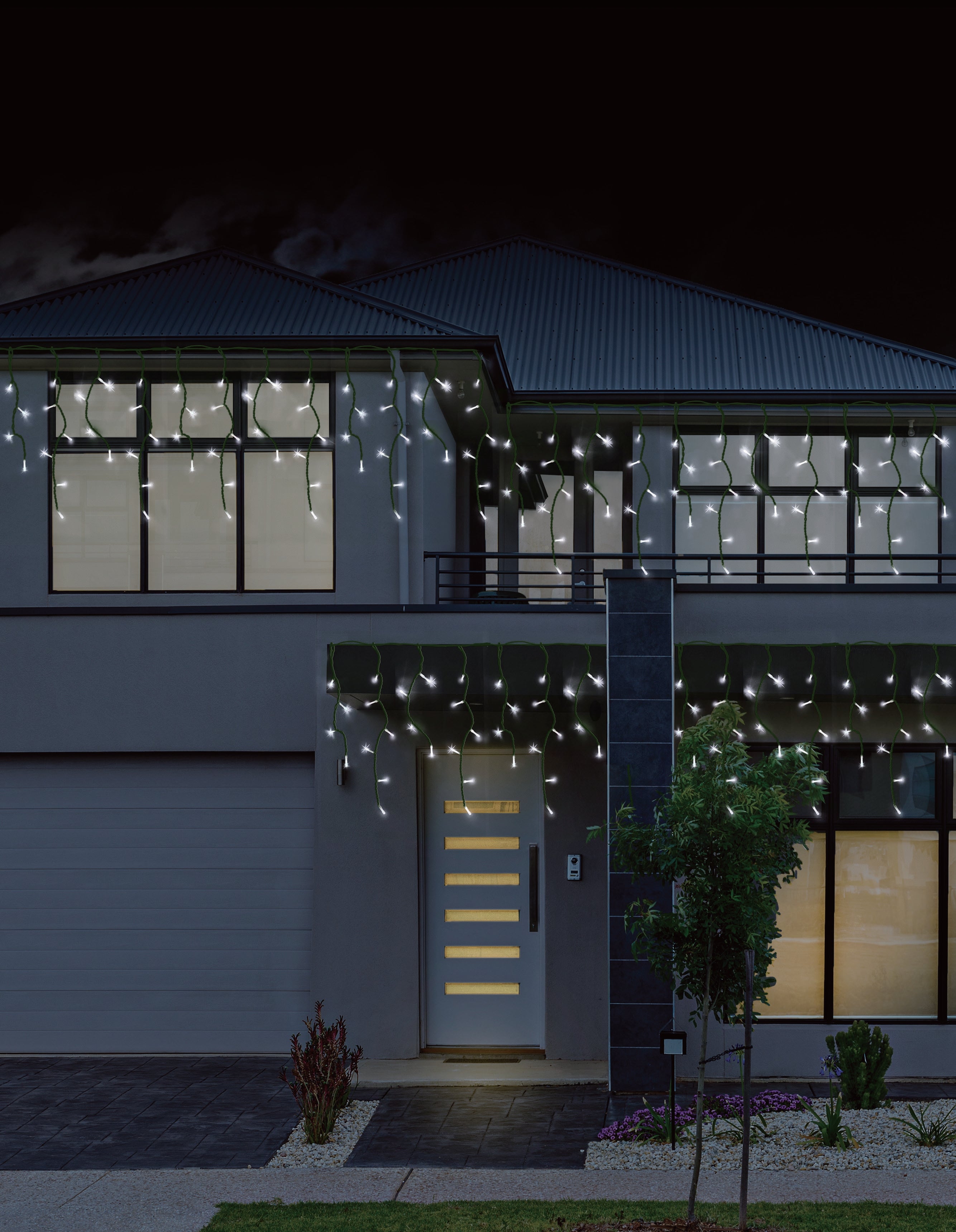 LED Icicles Flashing 300