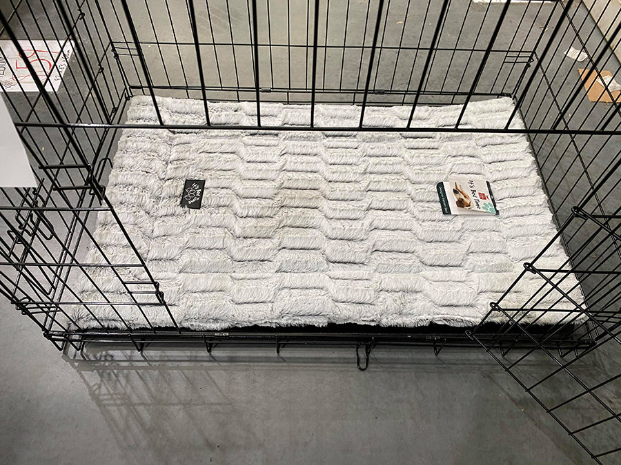 It's Bed Time Crate Plush Mat