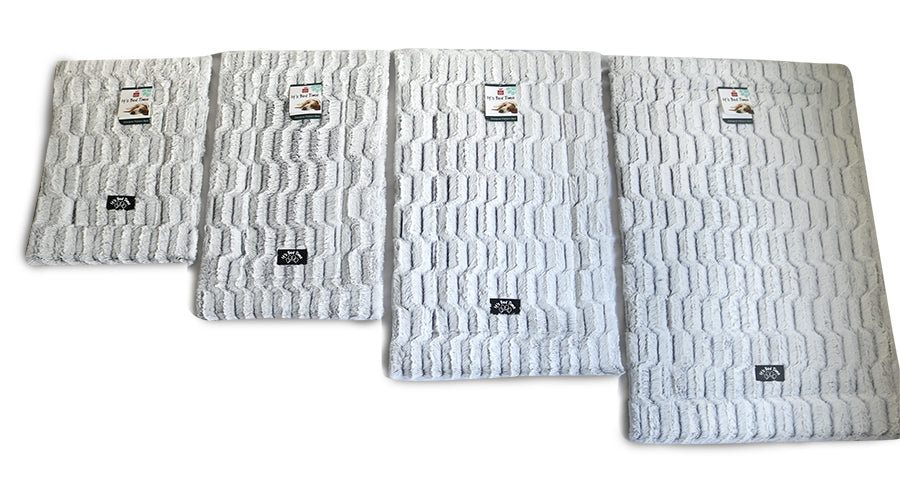 It's Bed Time Crate Plush Mat
