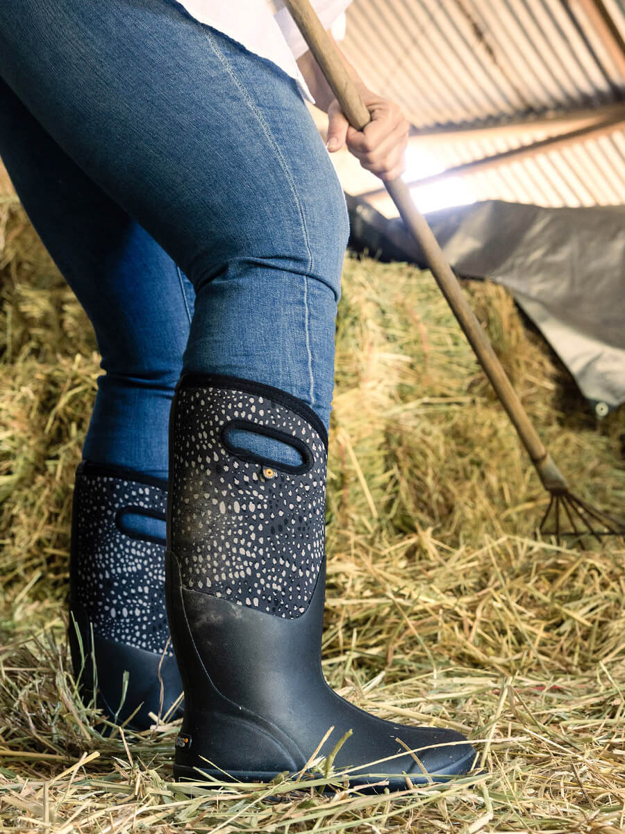 BOGS Women's Classic Tall Appaloosa Wide