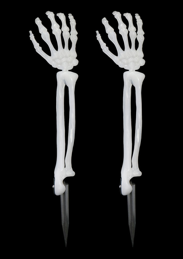 Glow In The Dark Skeleton Hand Stake 2pk