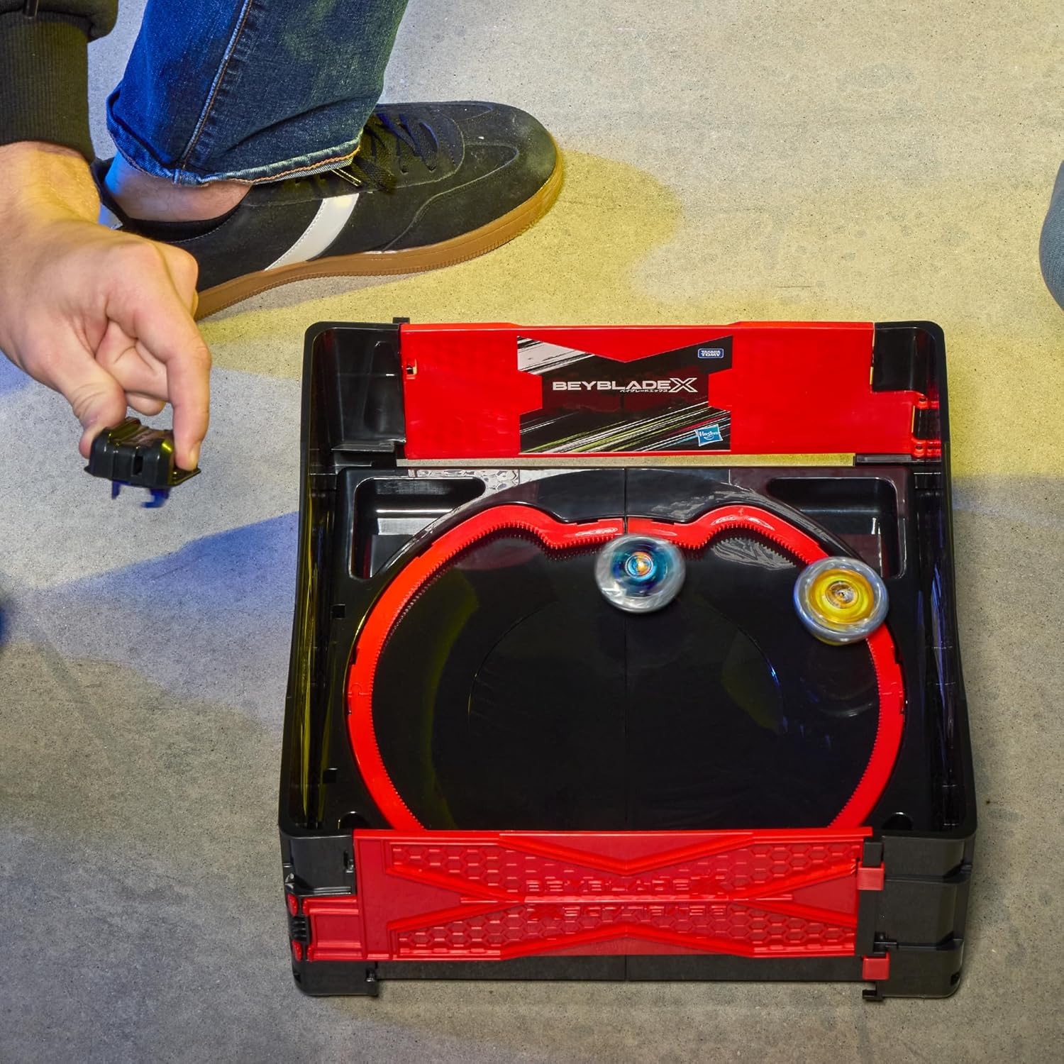 Beyblade X Clash and Carry Beystadium