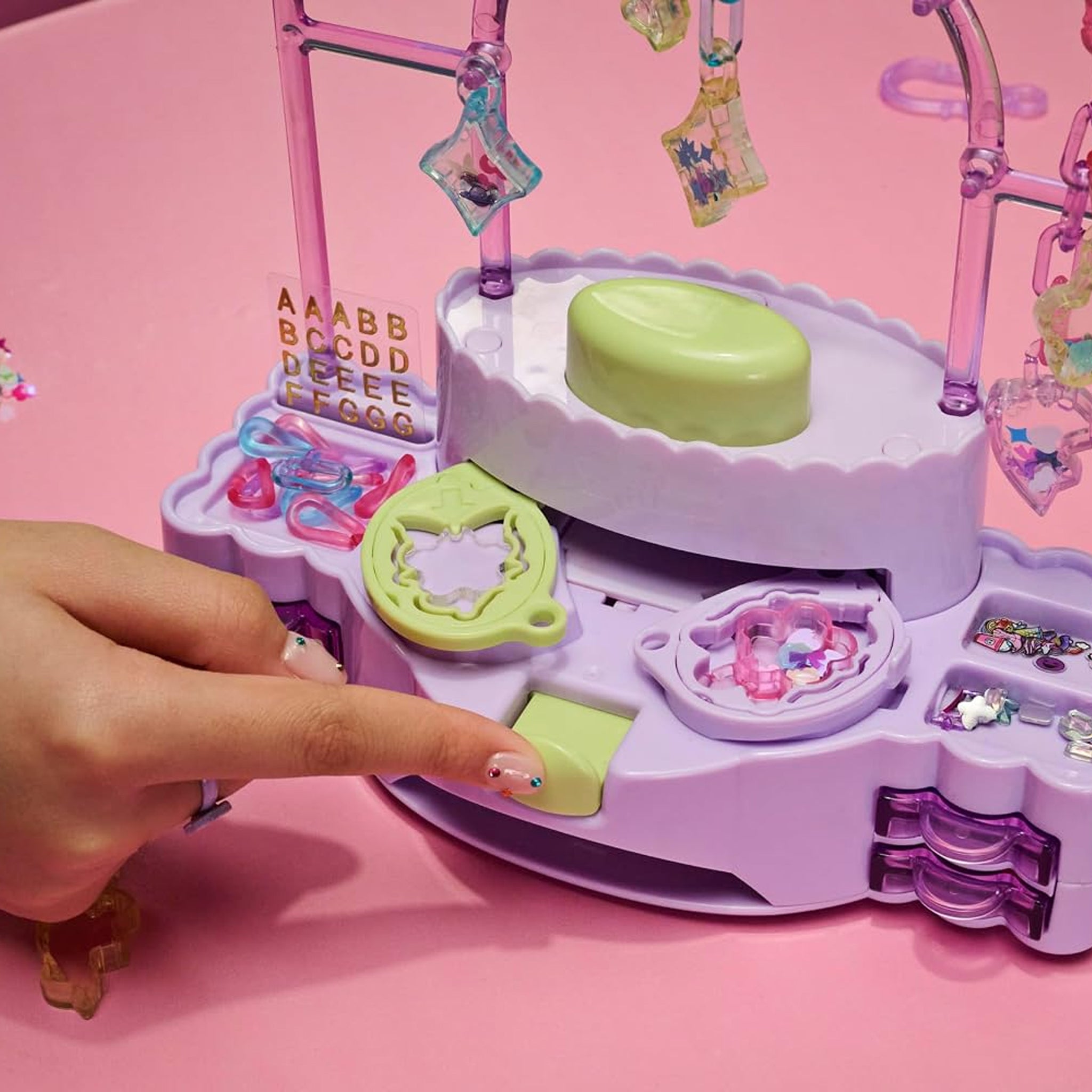 Cool Maker Charm Studio