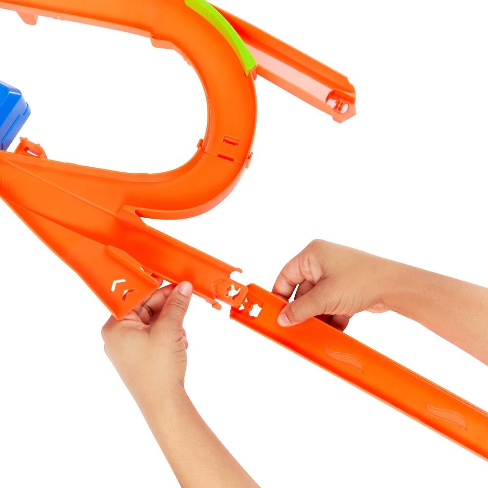 Hot Wheels Mid-Air Multi-Crash Playset