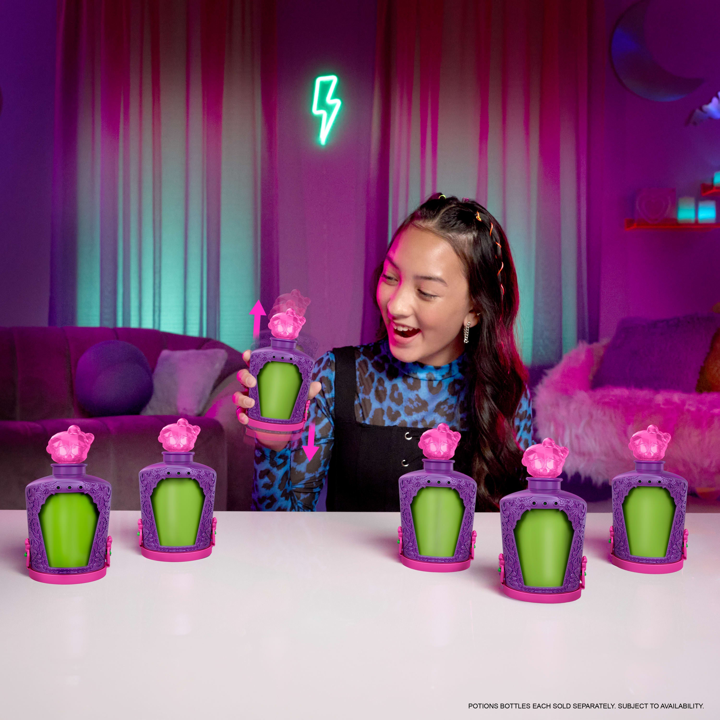 Monster High Fight Sized Potions assorted wave 1-3