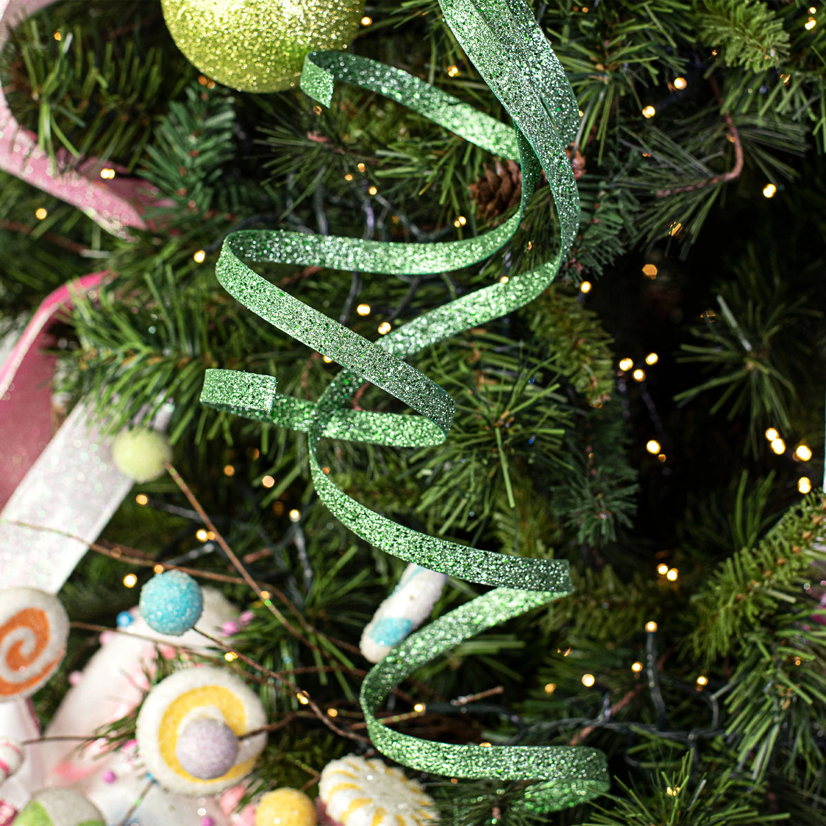 Mean Green Spiral Draping Spray Assorted