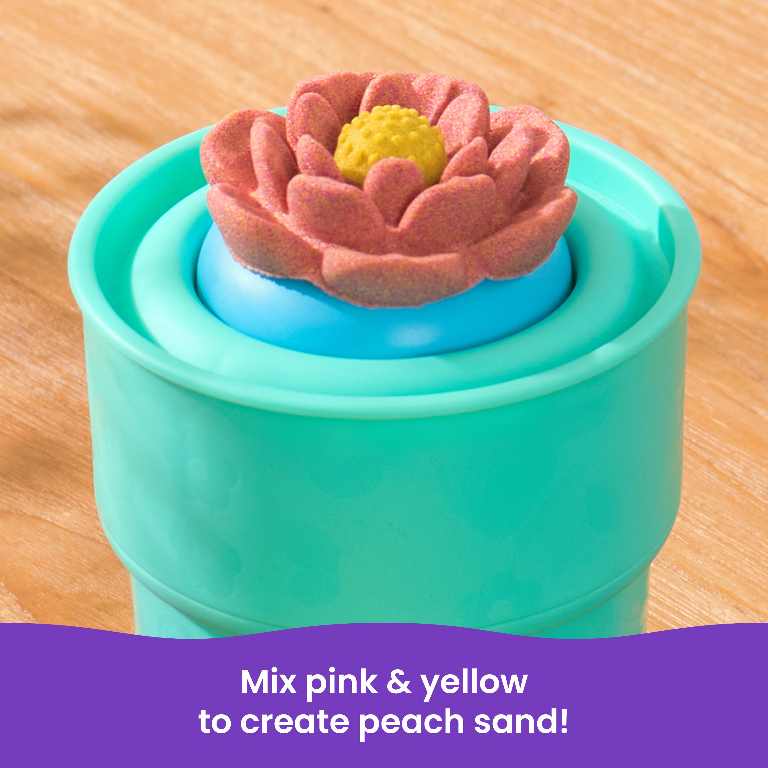 Kinetic Sand Squish Blossom Playset