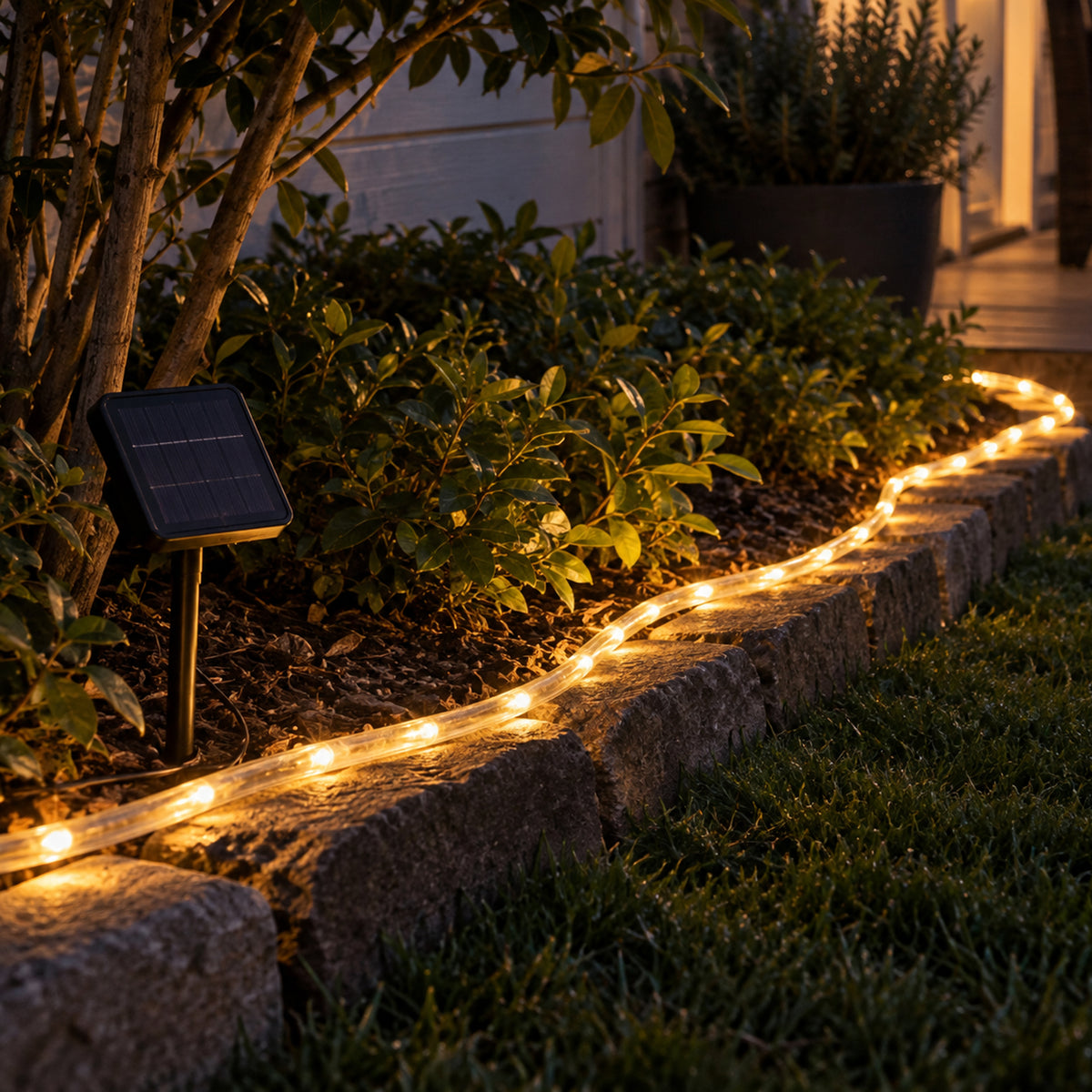 Solar LED Tubelight 10m Warm White