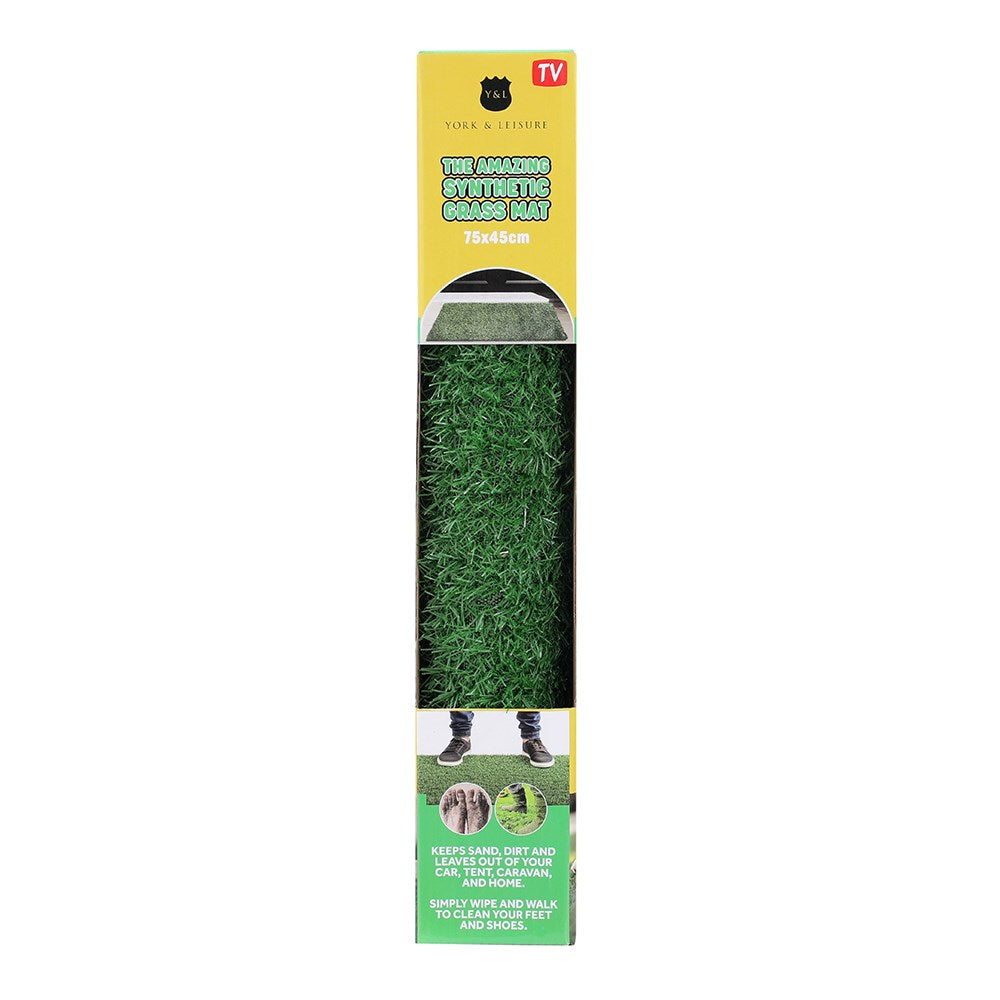 The Amazing Synthetic Grass Mat – 75 × 45cm