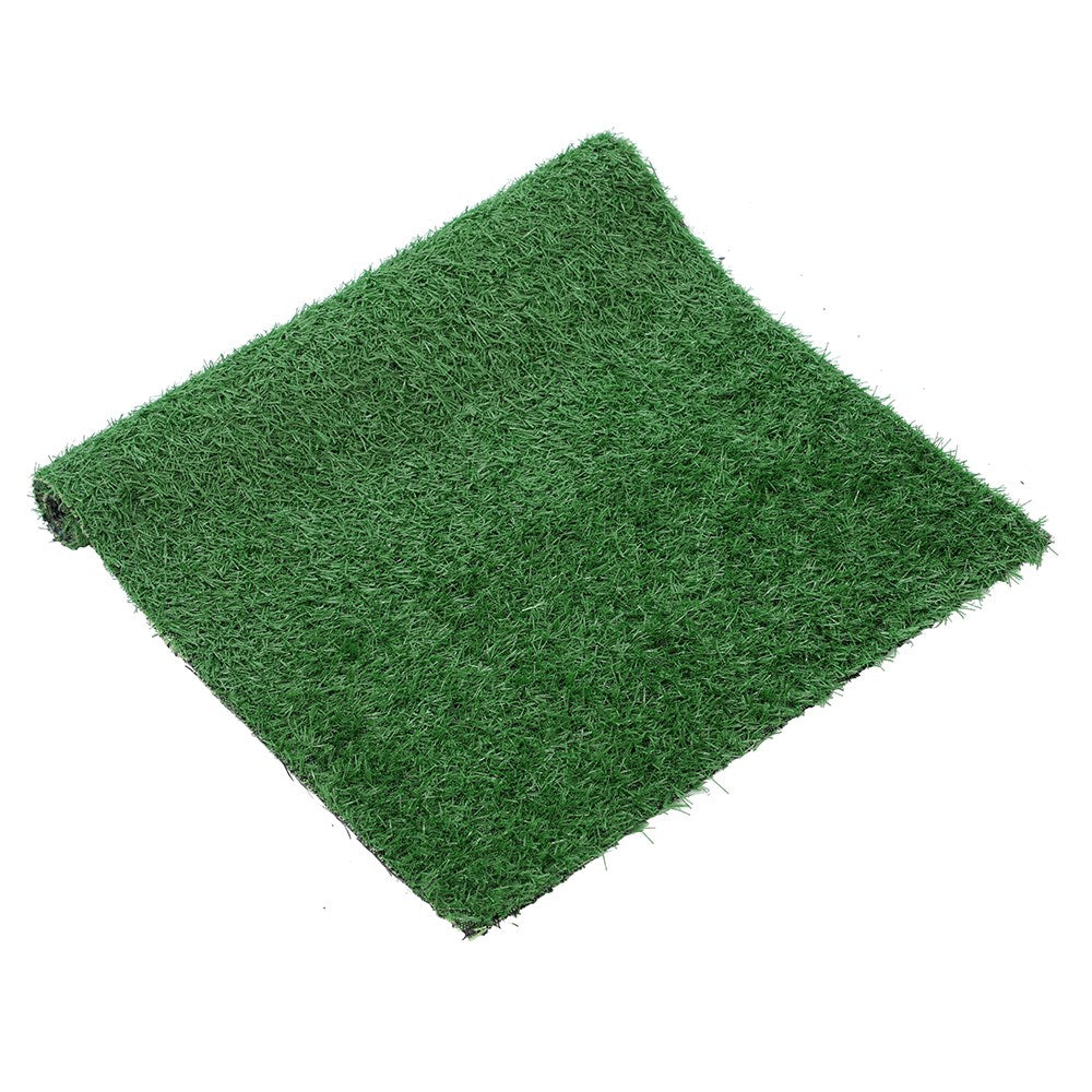 The Amazing Synthetic Grass Mat – 75 × 45cm