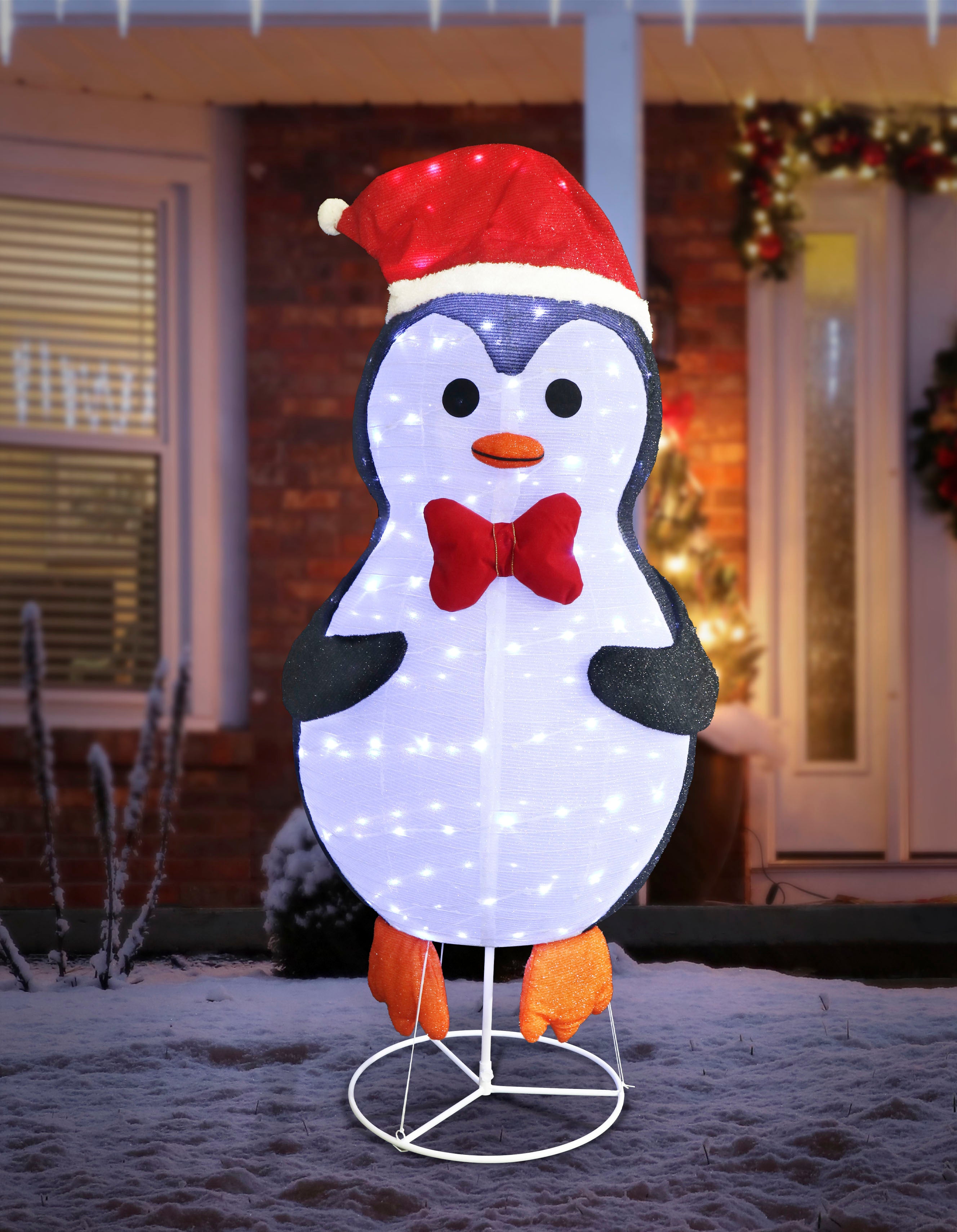 LED Pop Up Mesh Tinsel Penguin Twinkle 180cm