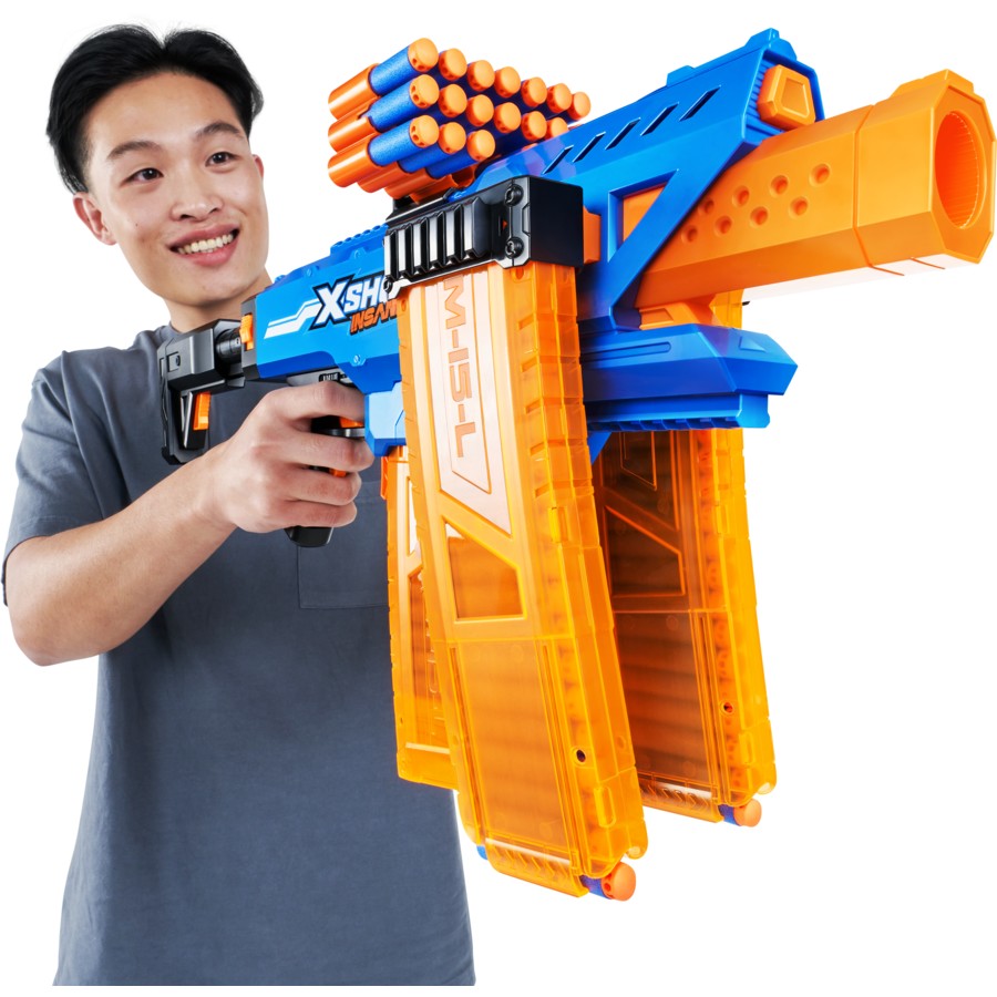 ZURU XSHOT Insanity Motorised Clip Blaster